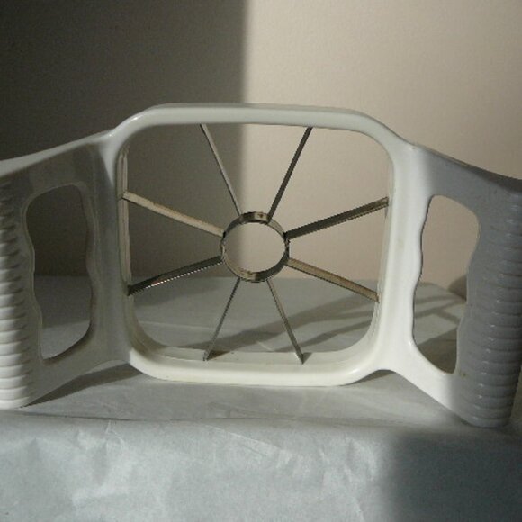 Vintage Gourmet Handled Fruit & Vegetable Slicer GC12728 3.5" Square-Orig Pkg - Picture 4 of 4